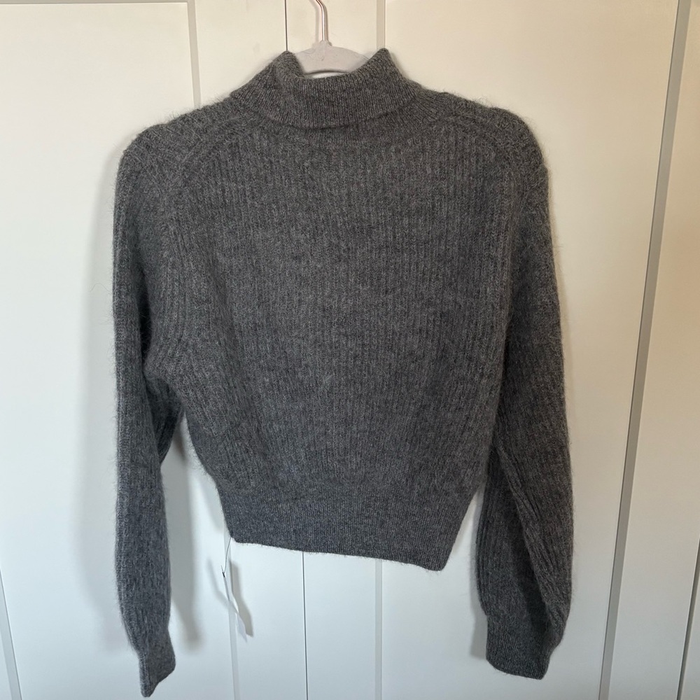 Reformation Cosmia Alpaca Blend Turtleneck Sweater NWT! - Picture 8 of 8
